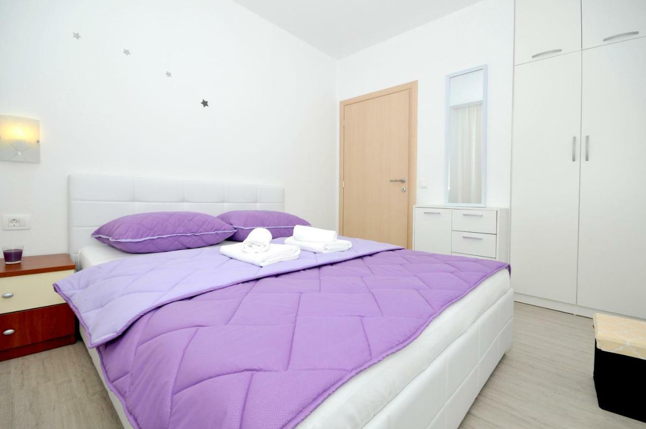 Apartment Mira Trogir Exterior foto